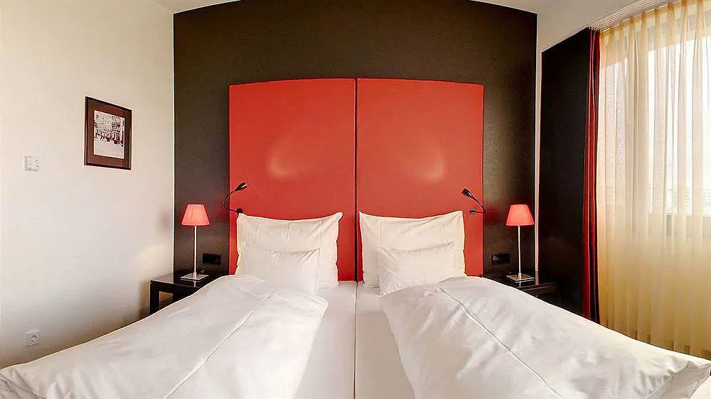 **** Hotel Holiday Inn Munich - Leuchtenbergring By Ihg Germany